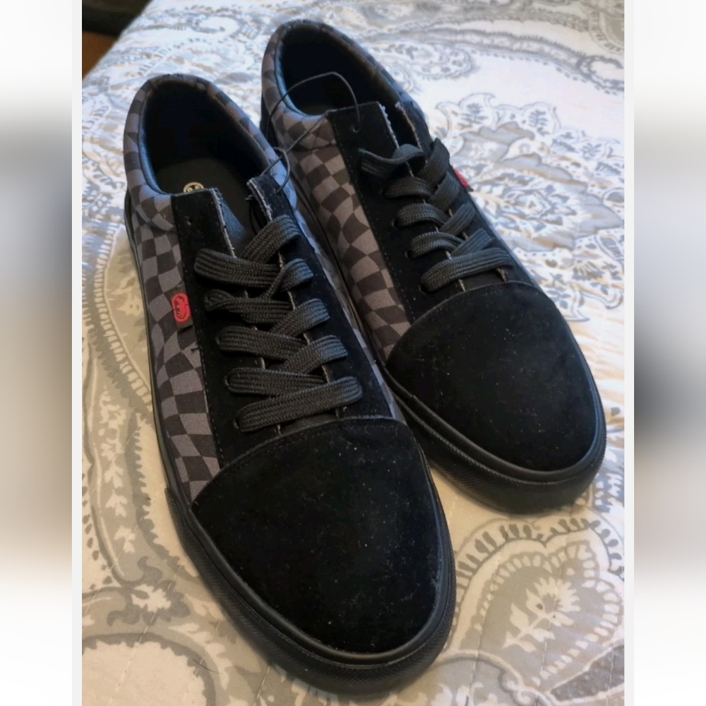 ECKO UNLIMITED UNLTD Shoes SNEAKERS Size 9.5 NWT!